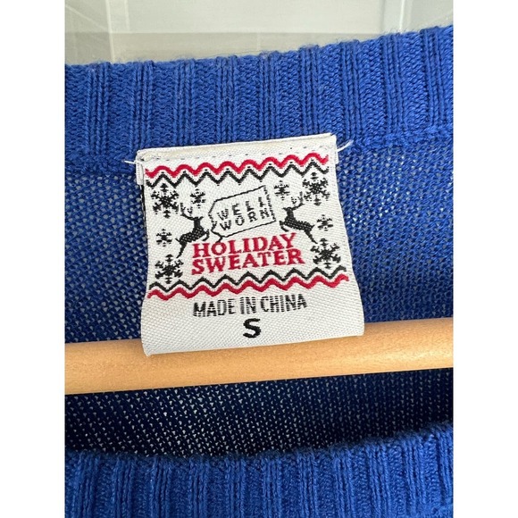 Christmas Sweater - Up To Snow Good - Picture 3 of 3